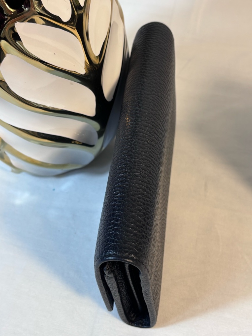 Gucci Marmont Black Flap Wallet - Picture 5 of 15